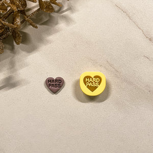 0.75 in, 1 in Hard Pass Conversation Heart Clay Cutter