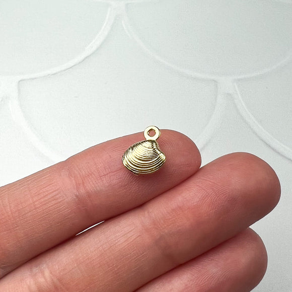 18K Gold Plated Clam Shell Charms