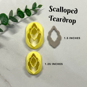 1.25 in, 1.5 in Scalloped Teardrop Clay Cutter